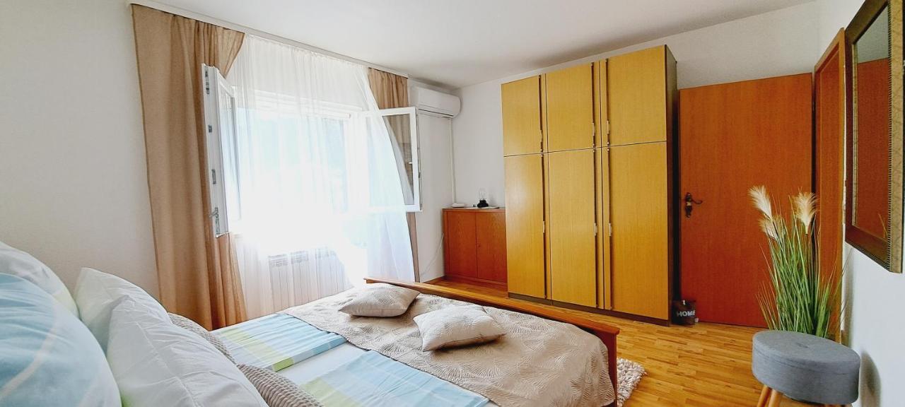 Apartments Darija & Pero Пучища Екстер'єр фото