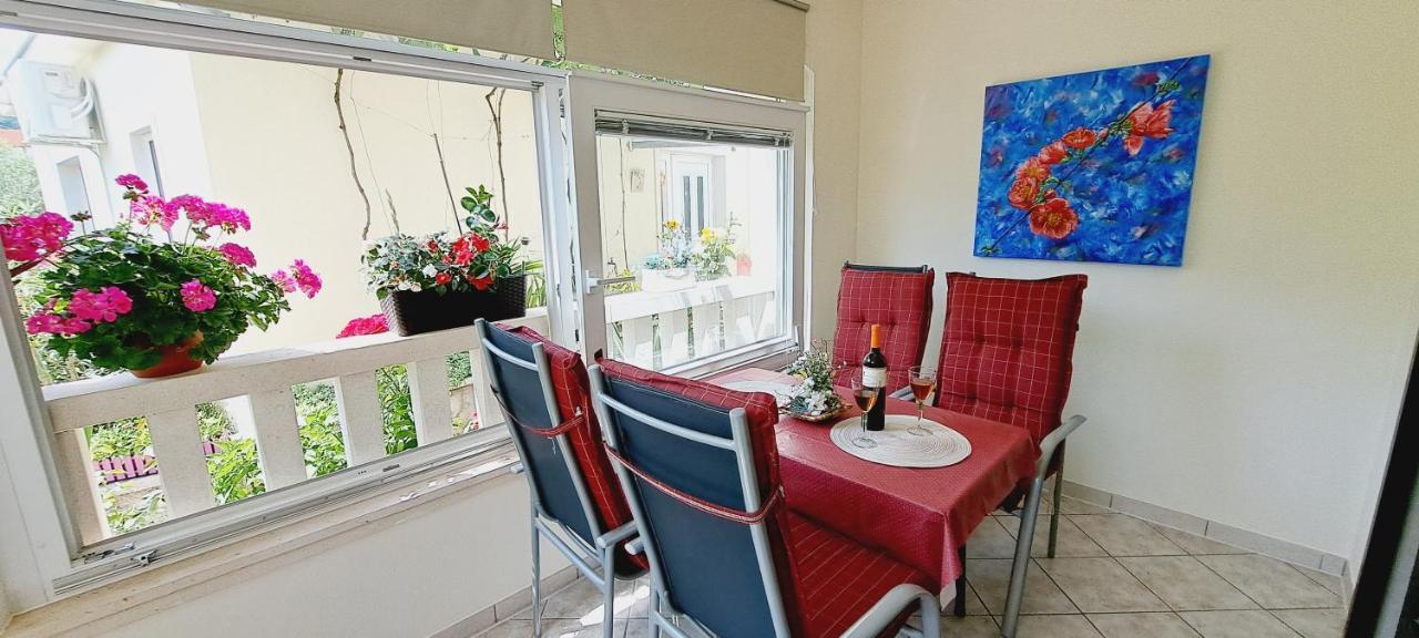Apartments Darija & Pero Пучища Екстер'єр фото