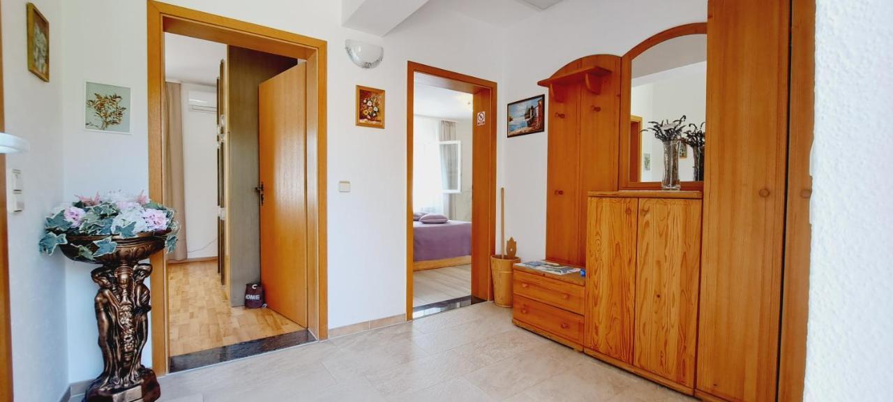 Apartments Darija & Pero Пучища Екстер'єр фото