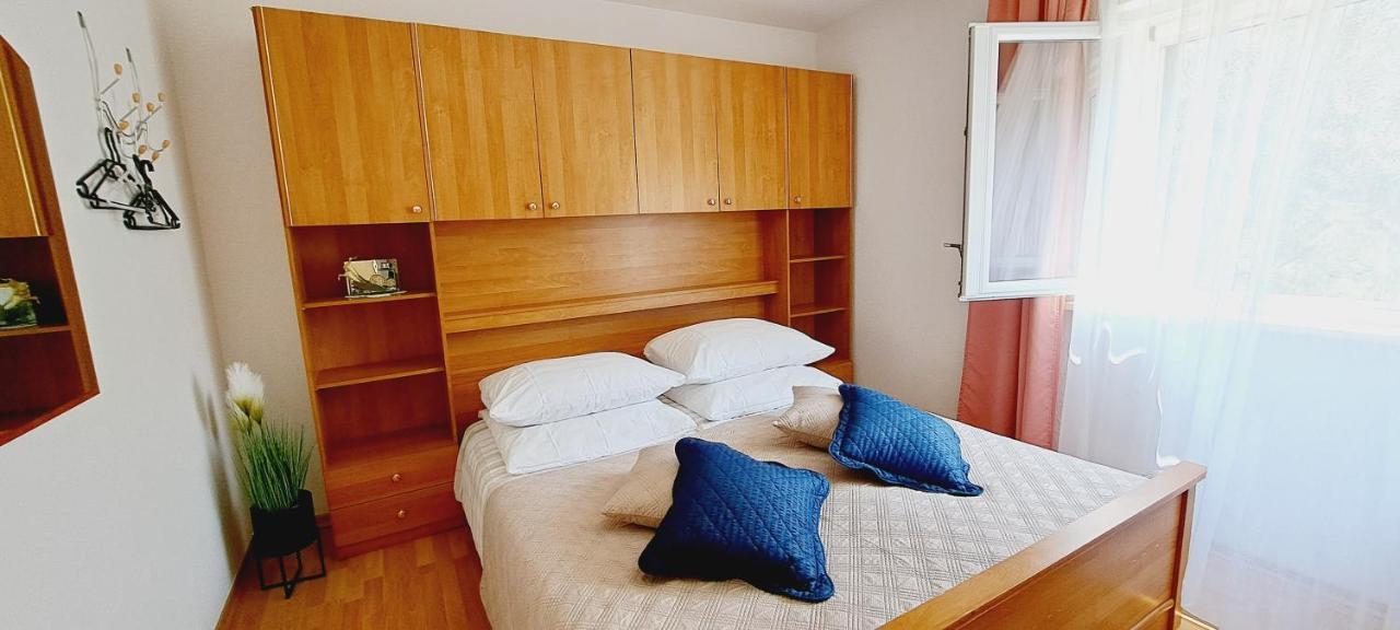 Apartments Darija & Pero Пучища Екстер'єр фото